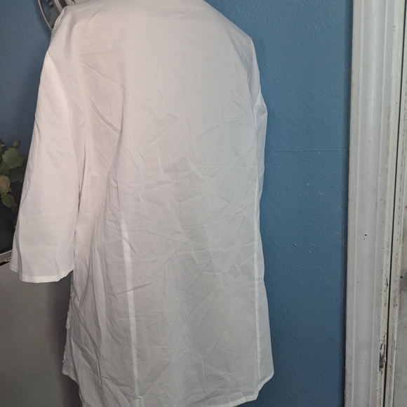 Gocce Di Elena White Embroidered Women's Top - Picture 3 of 6